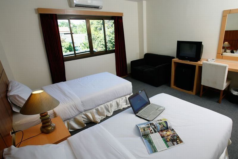 Myqxpress.Chaweng Hotel Koh Samui Exterior photo