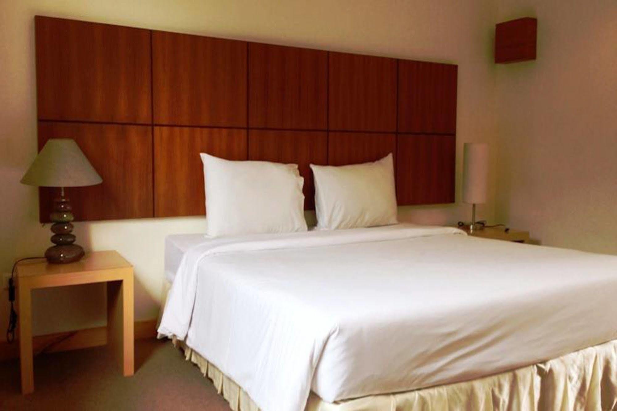Myqxpress.Chaweng Hotel Koh Samui Exterior photo
